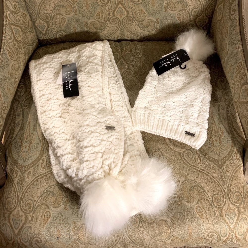 NWT Ivory Knit Scarf and Hat Set w/Faux Fur PomPoms